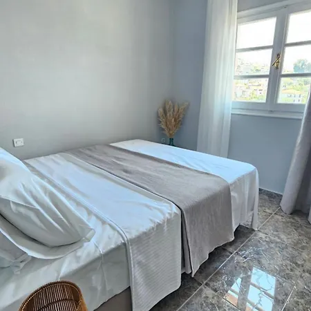 κάρτ ποστάλ τρίκερι- Carte Postale Apartment *